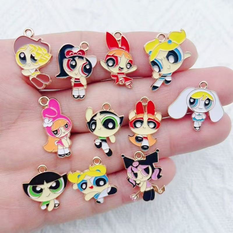 Model Kit For Girls - 10 pendentifs en alliage motif fille