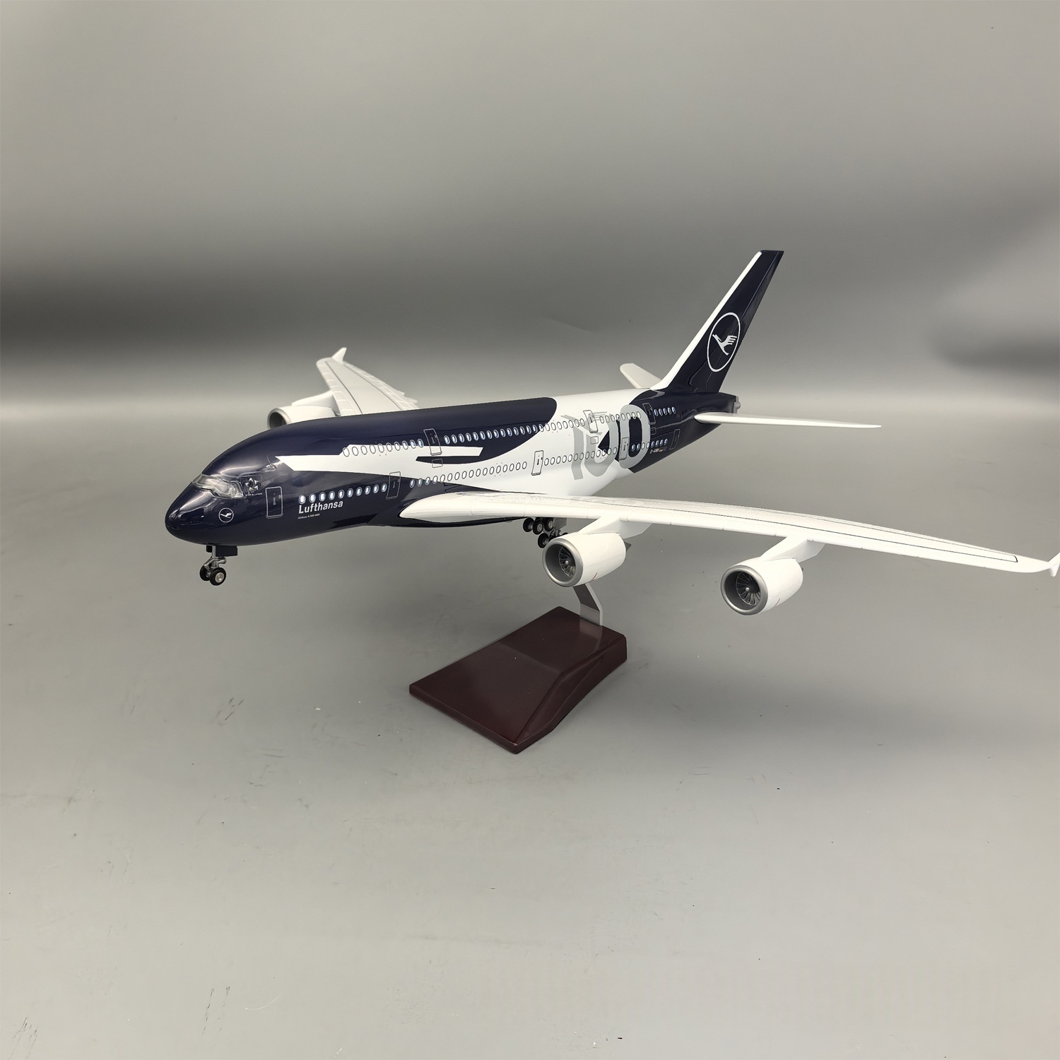 Nouveau modèle d'avion en rési - Model Kit Store avis et prix