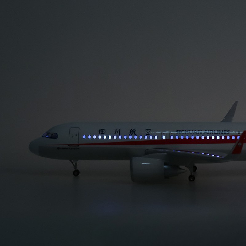 Modèle d'avion en résine moulé - Model Kit Store avis et prix